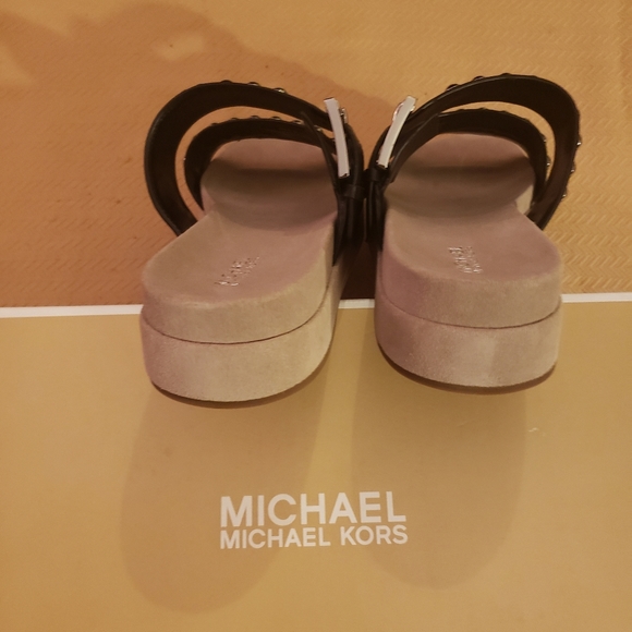 Brand New Michael Kors Ansel Sandals - Picture 3 of 6